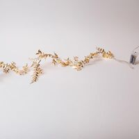 ΦΩΤΙΖΟΜΕΝΗ ΓΙΡΛΑΝΤΑ ME ΧΡΥΣΟ ΠΛΑΤΥ ΦΥΛΛΟ 150cm, 16 ΘΕΡΜΑ ΛΕΥΚΑ MINI LED, ΜΠΑΤΑΡΙΑΣ 3xAA, TIMER, ΠΡΟΕΚΤΑΣΗ ΠΑΡΟΧΗΣ 30cm, IP20