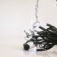 ΣΕΙΡΑ, 100 LED 5mm ΜΕ ΚΑΛΥΜΜΑ, 230V, 3 ΕΠΕΚΤΑΣΕΙΣ ΕΩΣ 9 ΣΕΤ, ΠΡΑΣΙΝΟ ΚΑΟΥΤΣΟΥΚ ΚΑΛΩΔΙΟ, 90 ΛΕΥΚA + 10 ΛΕΥΚΑ FLASH LED ANA 10cm, ΠΡΟΕΚΤΑΣΗ ΠΑΡΟΧΗΣ 1,5m, ΙΡ65