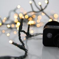 ΣΕΙΡΑ, 100 LED 3mm, 31V ΜΕΤΑΣΧΗΜΑΤΙΣΤΗ, 8 ΠΡΟΓΡΑΜΜΑΤΑ & ΜΝΗΜΗ, ΠΡΑΣΙΝΟ PVC ΚΑΛΩΔΙΟ, ΘΕΡΜΟ ΛΕΥΚΟ LED ΑΝΑ 5cm, ΠΡΟΕΚΤΑΣΗ ΠΑΡΟΧΗΣ 3m, ΙΡ44