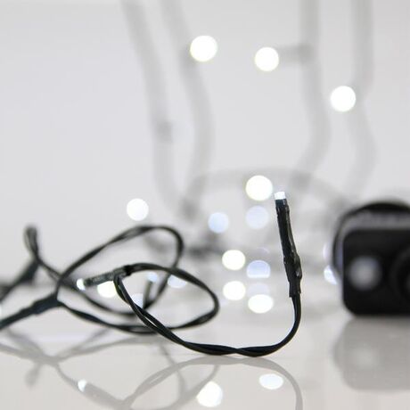 ΣΕΙΡΑ, 50 LED 3mm, 4.5V ΜΕΤΑΣΧΗΜΑΤΙΣΤΗ, 8 ΠΡΟΓΡΑΜΜΑΤΑ & ΜΝΗΜΗ, ΠΡΑΣΙΝΟ PVC ΚΑΛΩΔΙΟ, ΛΕΥΚΟ LED ΑΝΑ 5cm, ΠΡΟΕΚΤΑΣΗ ΠΑΡΟΧΗΣ 3m, IP44